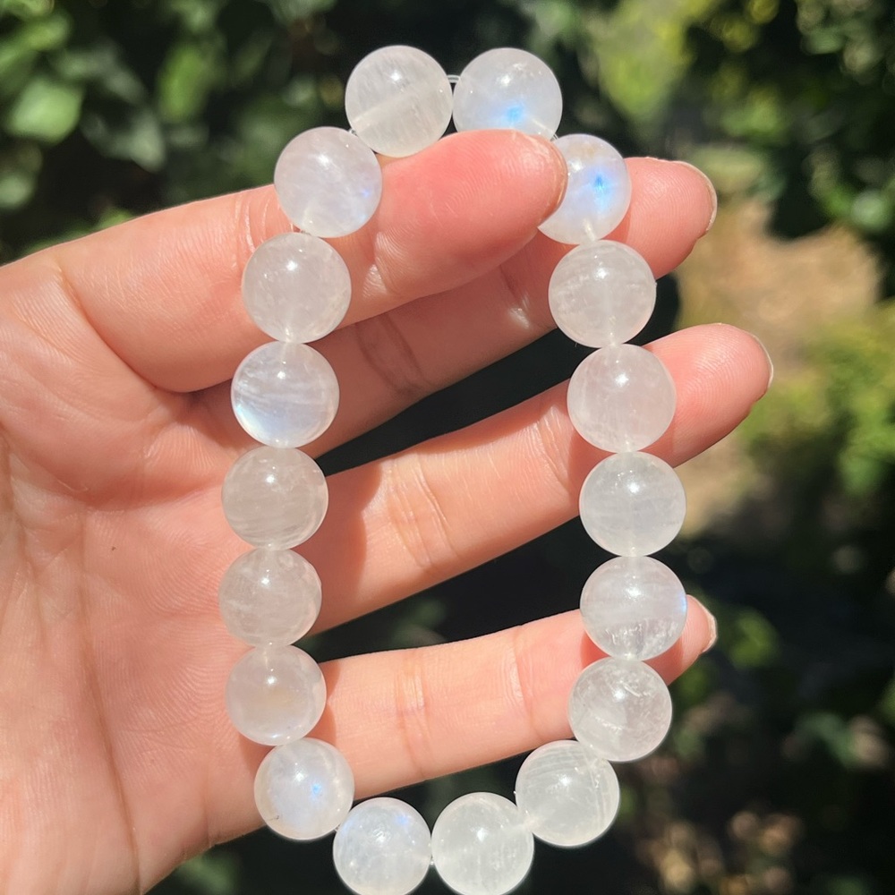 12mm stretchable flashy moonstone‎ bracelet
